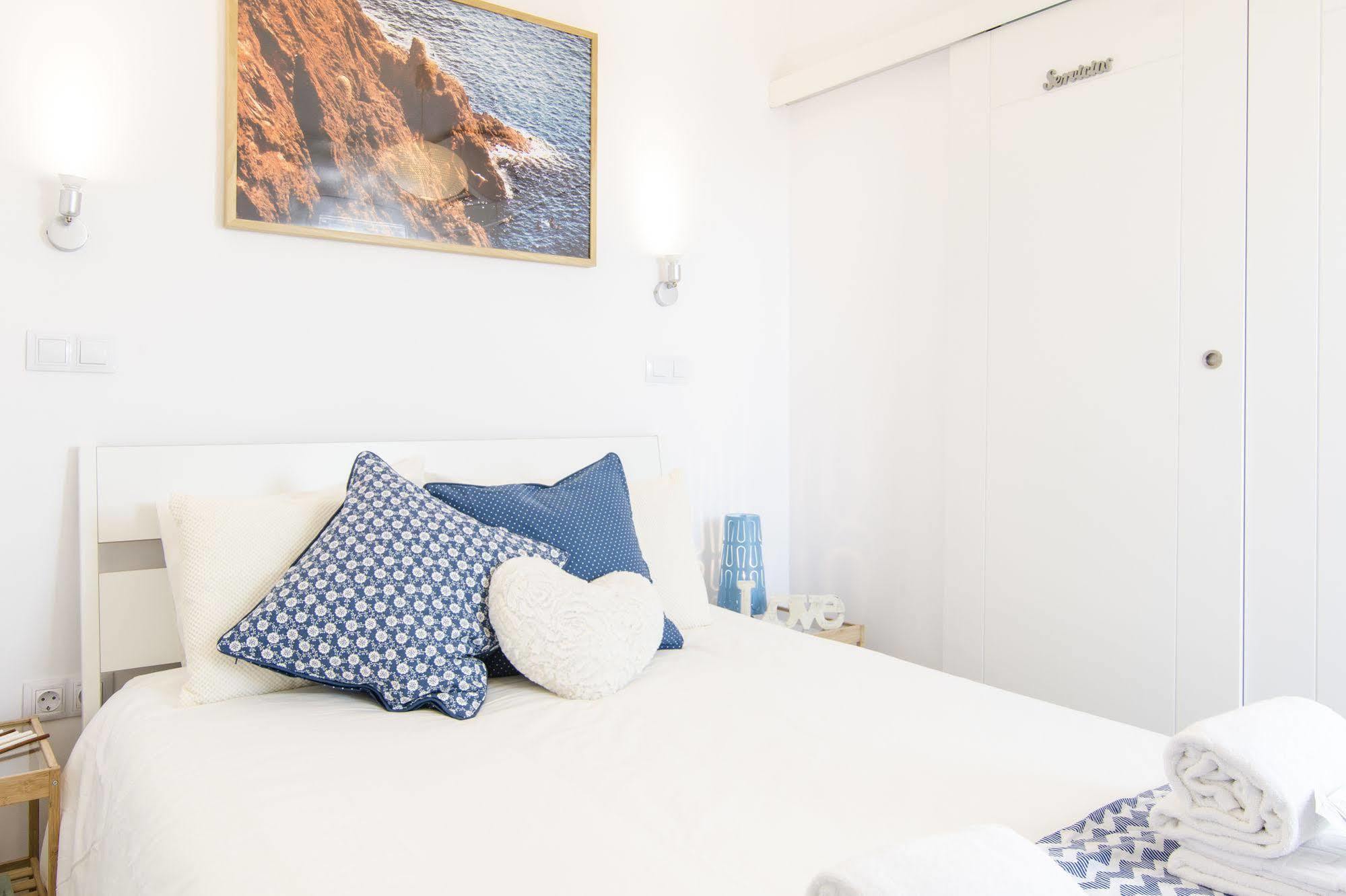 Apartments Dreammadrid Atocha Terraza ภายนอก รูปภาพ